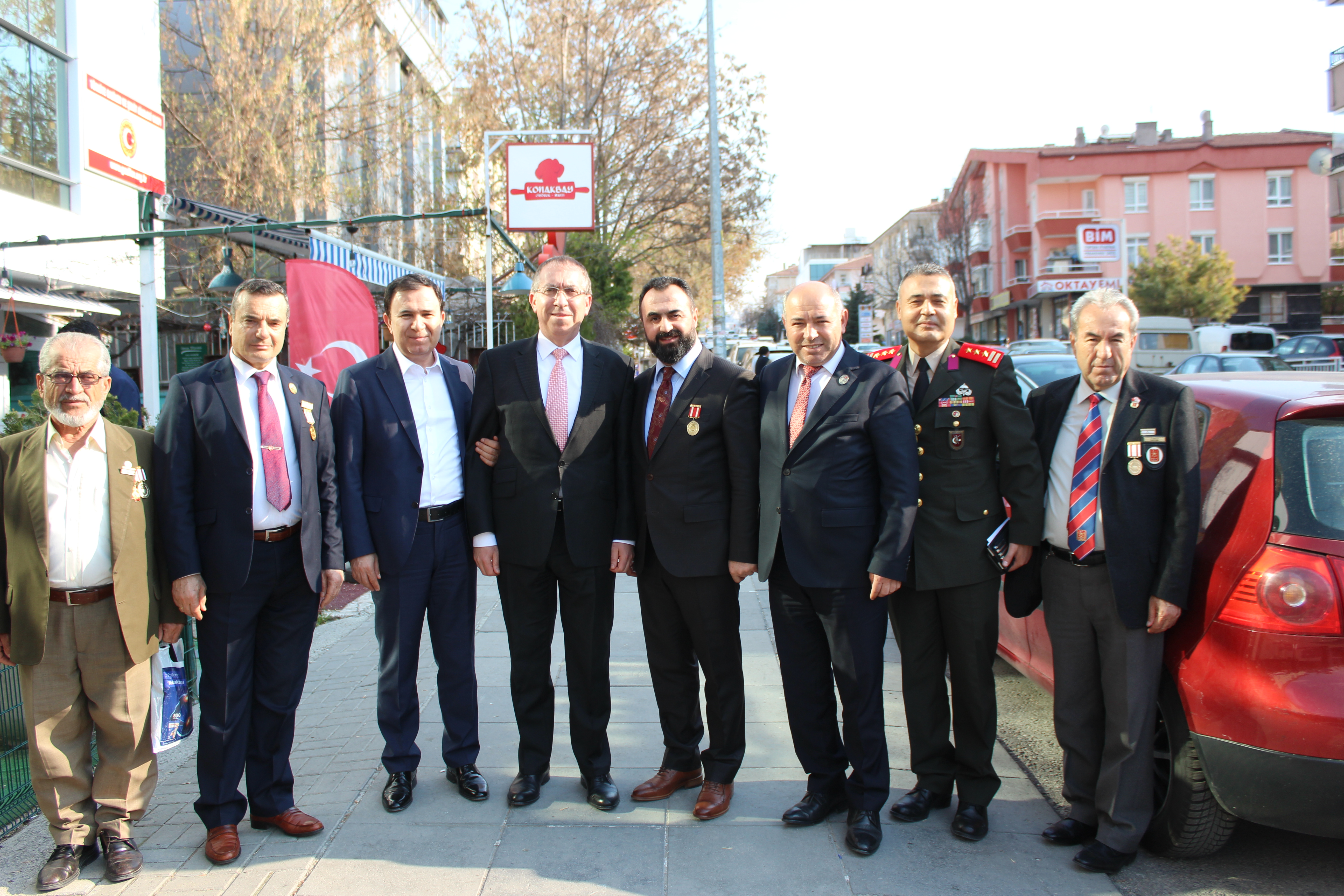 Kıbrıs Büyükelçisi Sn. Kemal KÖPRÜLÜ Beyefendi'den Vakfımıza Ziyaret